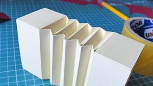 Papírharmonika: kézműveskedés origami technikával diagramokkal